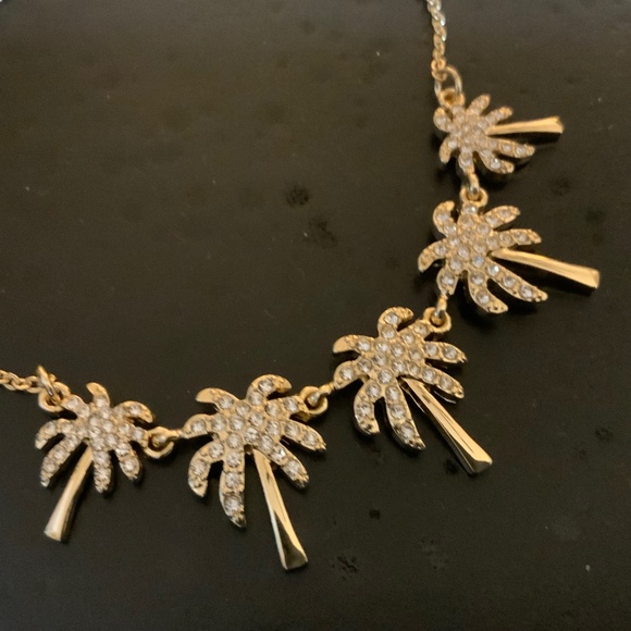 Lilly Pulitzer NWT Sparkling PALM TREE NECKLACE ⭐️GOLD tone LINK CHAIN crystal s - Picture 7 of 9